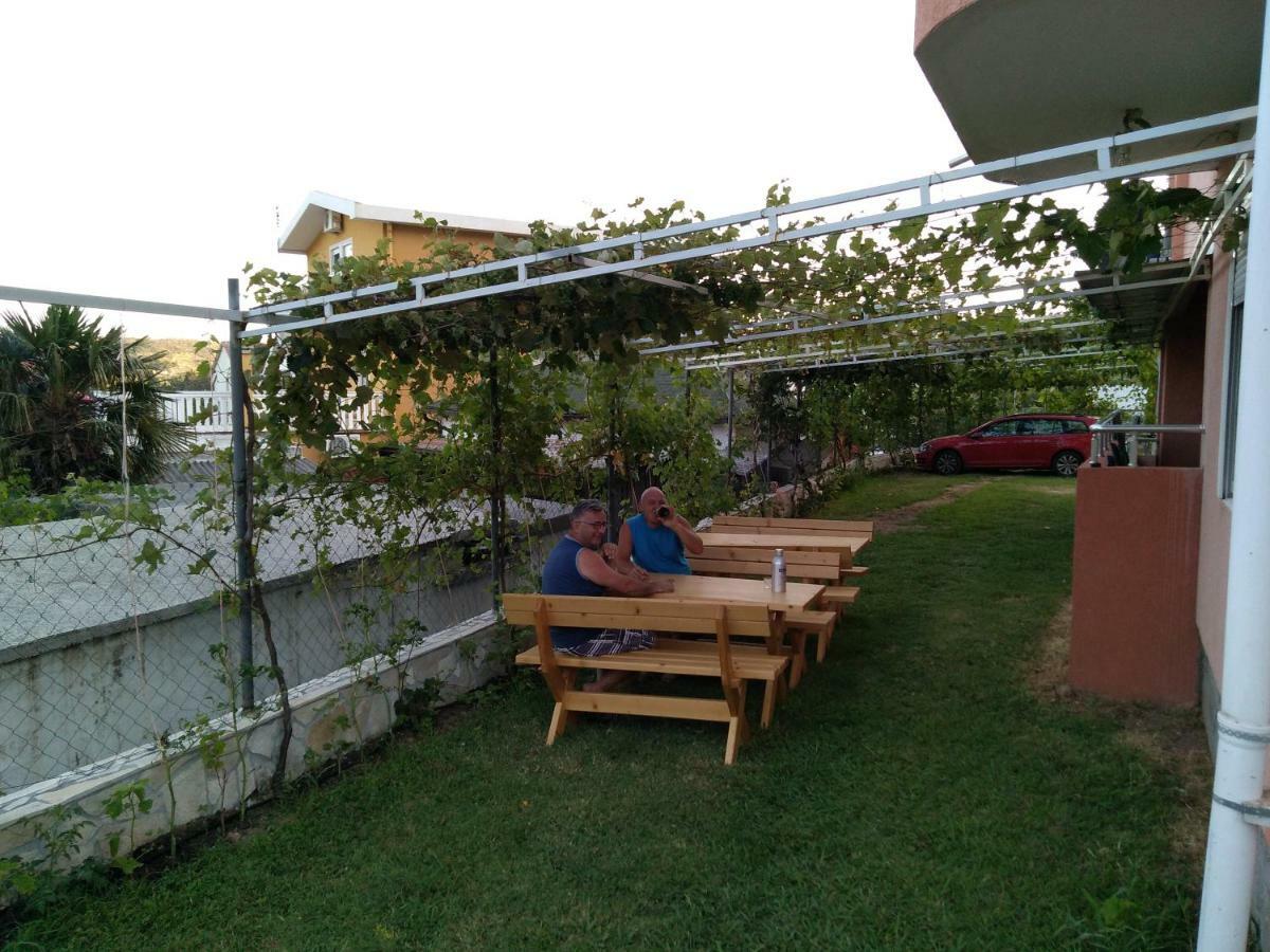 Apartments Music Sutomore Zewnętrze zdjęcie